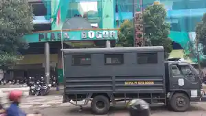 Suasana-kawasan-gedung-Plaza-Bogor-dan-Pasar-Bogor-setelah-penertiban-para-PKL.jpg