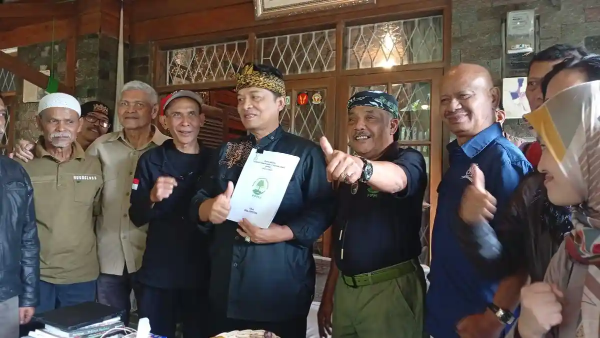 Dadang Naser dan Eka Santosa Siap Melawan Kriminalisasi LMDH oleh Program KHDPK