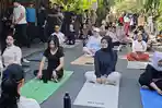 Jokowi-ikut-Yoga.jpg