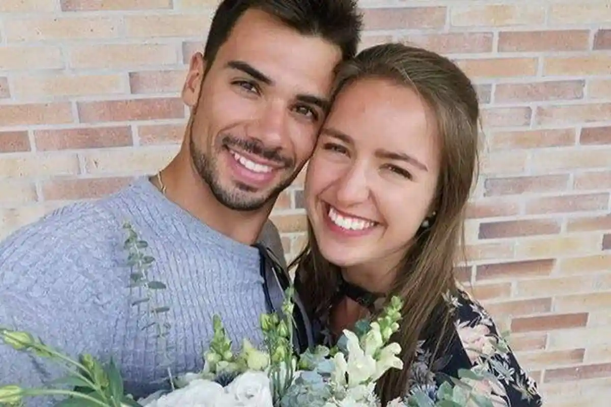 Pacaran Sejak Usia 13 Tahun dengan Adiknya Sendiri, Juara MotoGP Styria 2020 Ini Putuskan Menikah