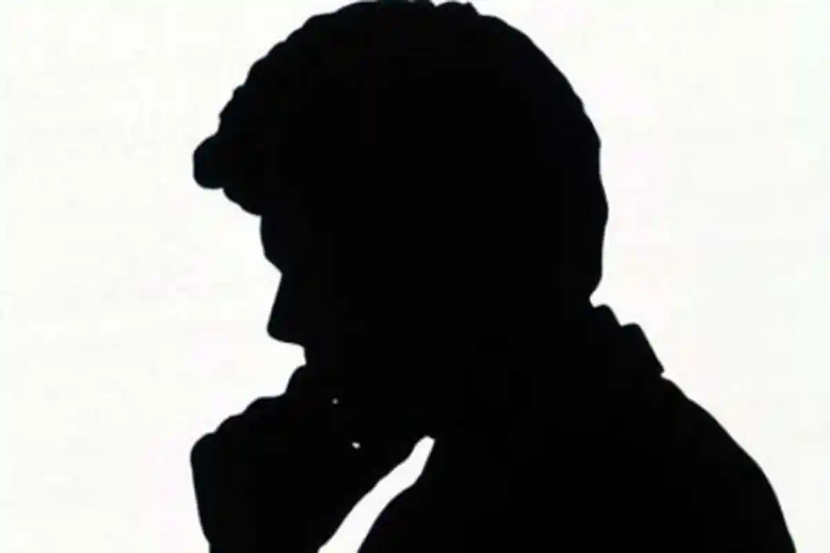 Bahaya Angkat Telepon Ketika Baterai Ponsel Kamu Lowbat: Tingkat Radiasi Berlipat Ganda!