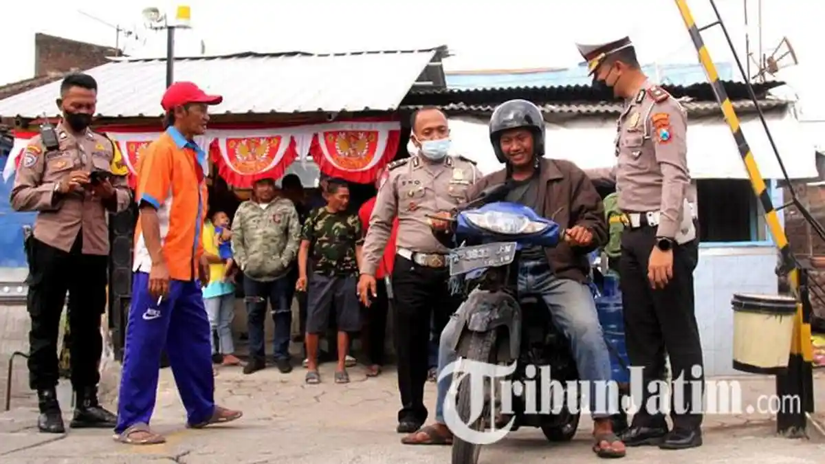 Enam Rotator dan Sirine Terpasang di Perlintasan Sebidang Malang, Relawan Dapat BPJS Ketenagakerjaan