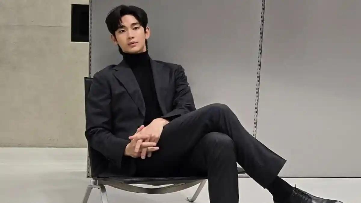 Karier Kim Soo Hyun di Ujung Tanduk, PRADA Putus Kontrak Akibat Skandal dengan Kim Sae Ron