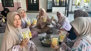 PERLIHATKAN-MANISAN-MANGGA.jpg
