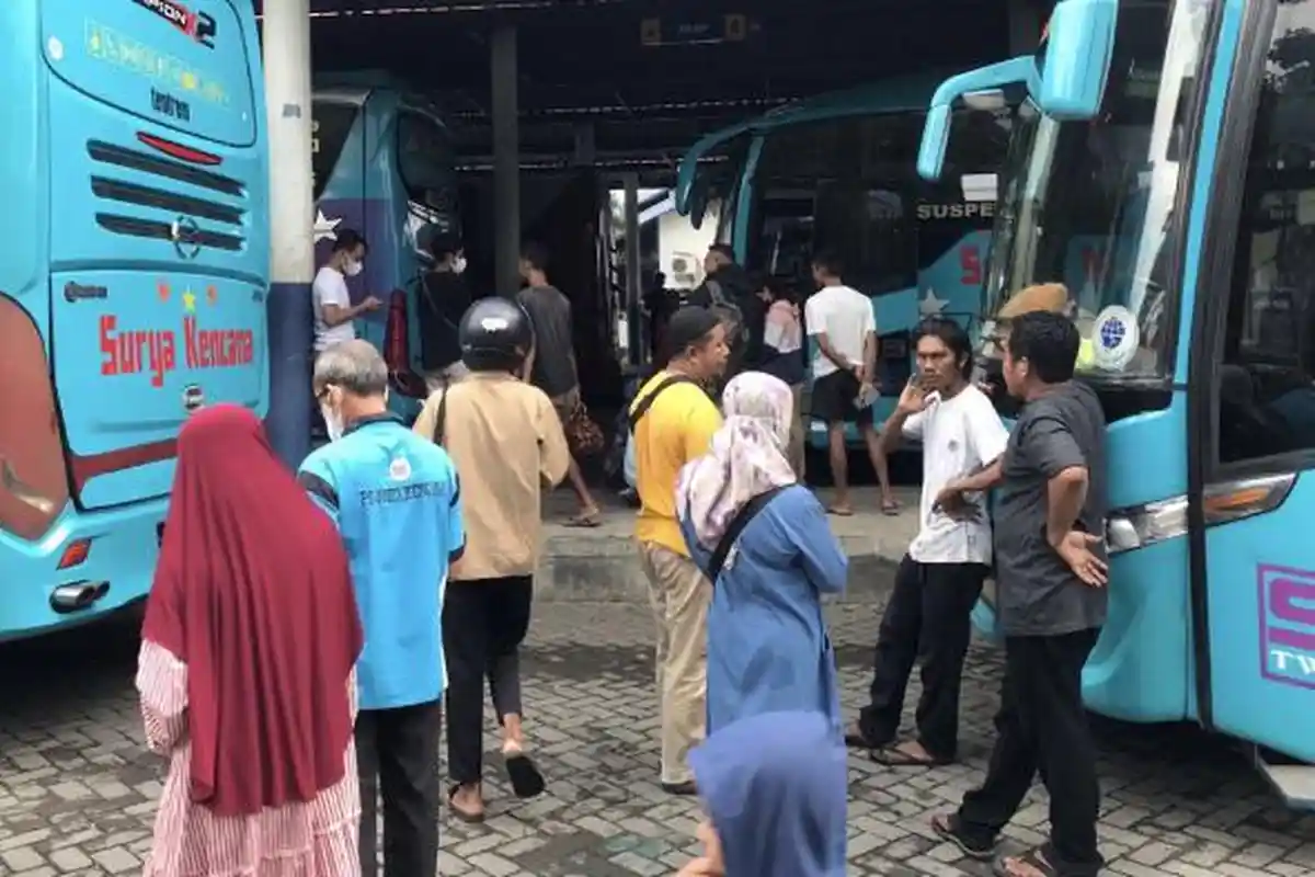 Penumpang Terminal Mandalika Mulai Membeludak, Besok Jadi Puncak Arus Balik