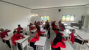 Siswa-Sekolah-Rakyat-di-SRMP-20-Banjarbaru-22.jpg