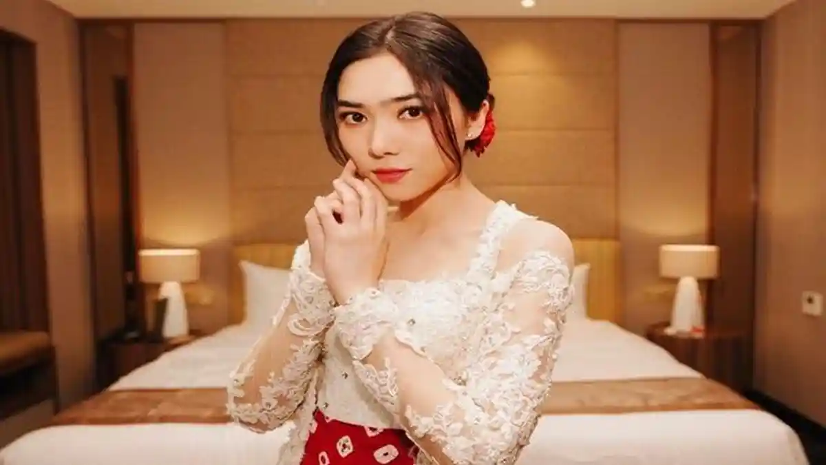 Sosok Isyana Sarasvati, Penyanyi yang Diserang Isu Satanik Buntut Visual Video Lagu 'Abadhi'