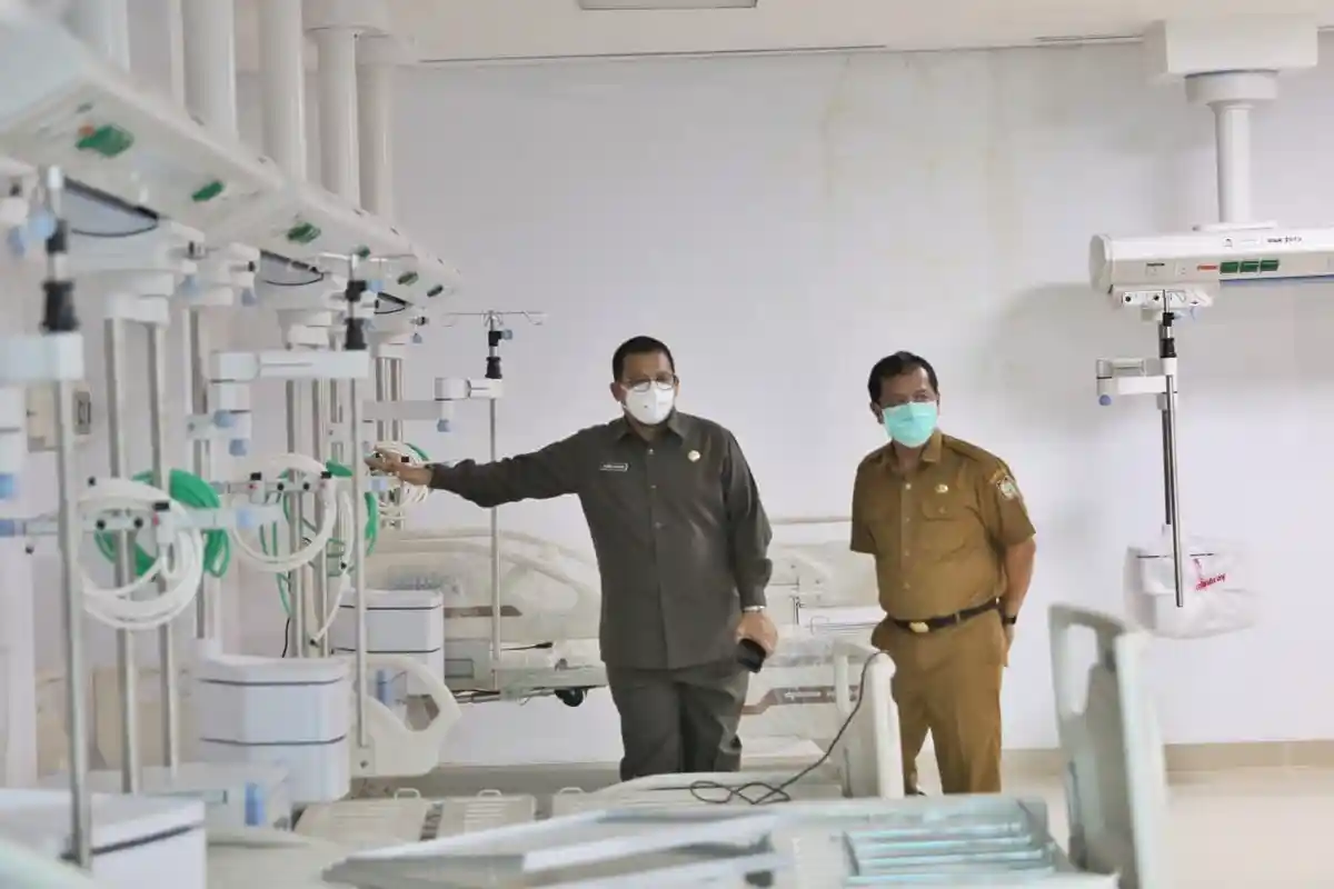 BREAKING NEWS: 1.300 Alat Rapid Test Corona Tiba di Makassar