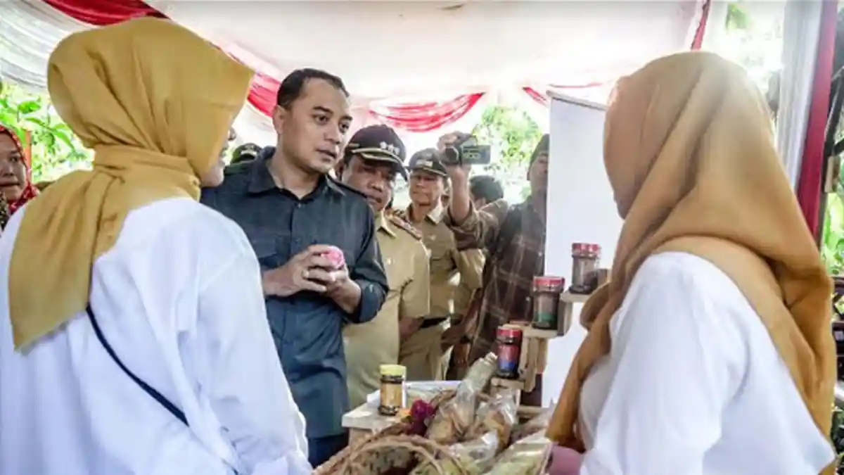 Entas Kemiskinan dengan Inovasi, Pemkot Surabaya Punya Laman Data MBR: Warga Bisa Cek Update