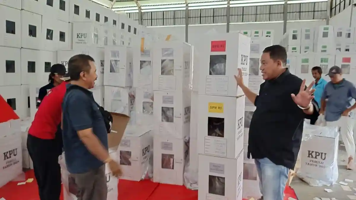 Bawaslu Subang Kritisi KPU Terkait Lambannya Pengepakan dan Distribusi Logistik Pemilu 2024