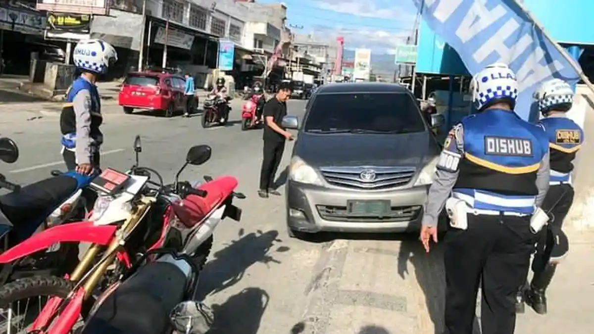 Dishub Palu Gencar Razia, Ini yang Terjadi pada Kendaraanmu Jika Parkir Sembarangan