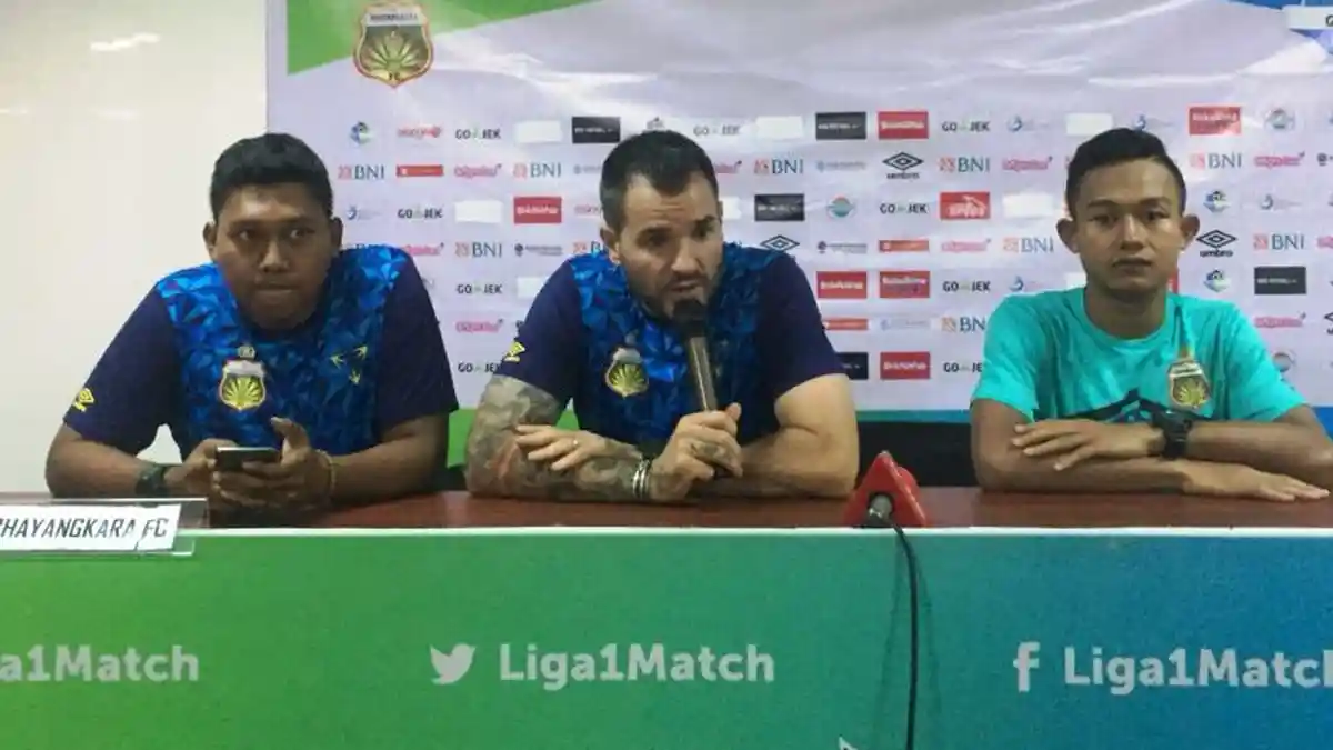 Bhayangkara FC Kian Benamkan PSMS di Dasar Klasemen