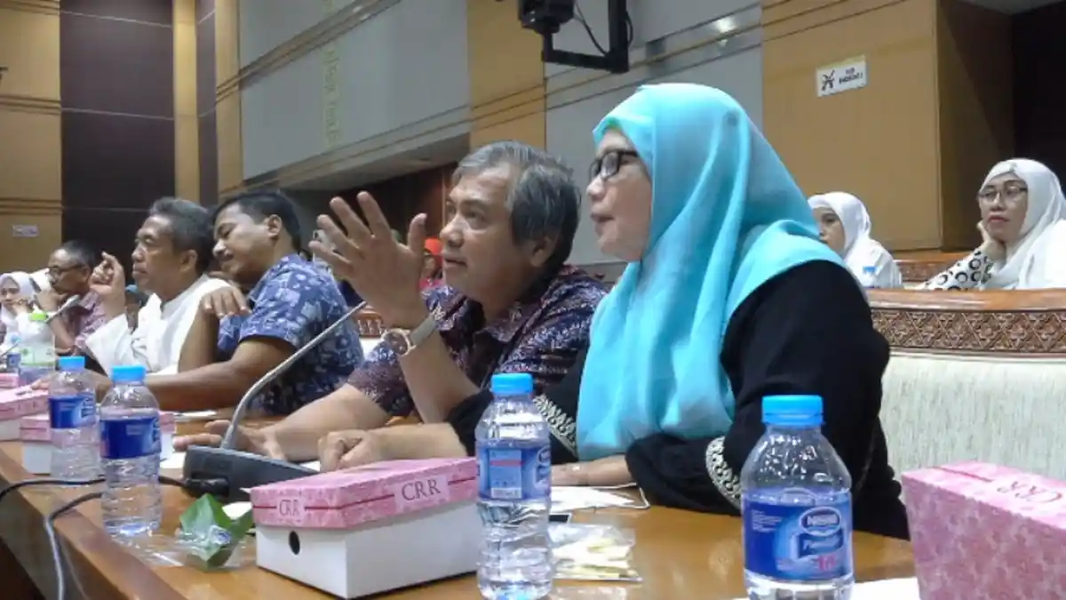 ''Jangan-jangan ada Oknum Kemenag dan Orang Besar Terlibat''