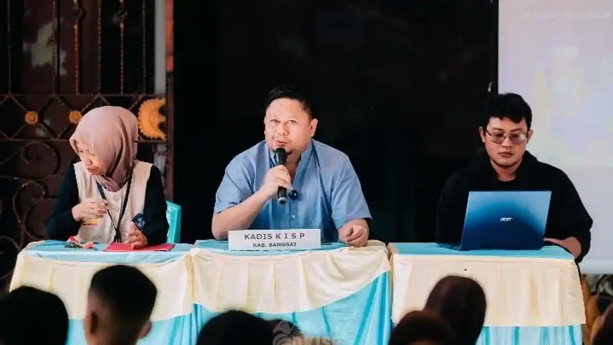 Kepala DKISP Banggai Tekankan Pentingnya Etika Digital kepada Siswa Baru SMK Negeri 1 Luwuk