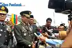 pangdam-xiitpr-mayjen-tni-m-nur-ajak-masyarakat-kalbar-ramaikan-pameran-hut-tni-74.jpg