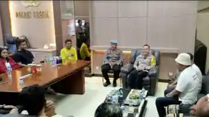 ultras-gresik-minta-maaf-ke-kapolres.jpg