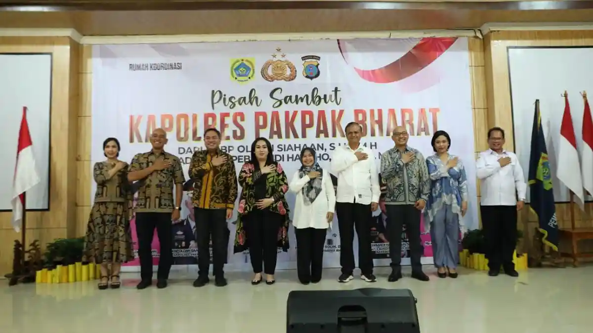 PISAH SAMBUT Kapolres Pakpak Bharat dari AKBP Oloan Siahaan kepada AKBP Pebriandi Haloho