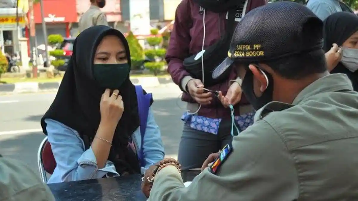 Menjelang Libur Panjang Oktober, Update Kasus Positif Covid-19 Hari Ini Tambah 4.070 Orang, Waspada!